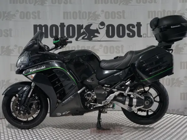 2015 Kawasaki GTR 1400 - € 9.990 (1/1)
