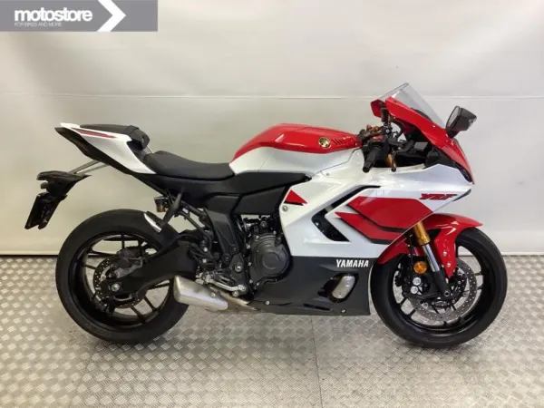 2026 Yamaha YZF R7 - €11,799 (1/1)