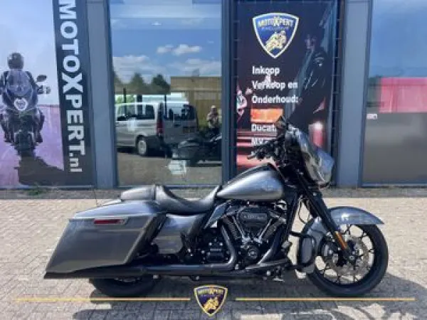 2023 Harley-Davidson Street Glide Special 114 - € 23.990 (1/1)