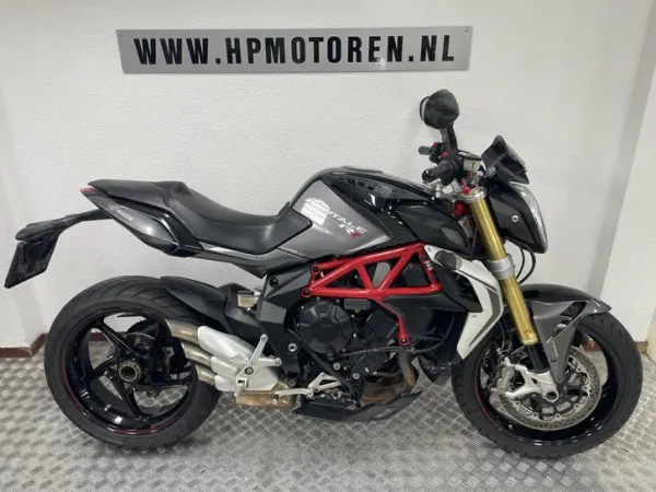 2015 MV Agusta Brutale 800 - €6,950 (1/1)