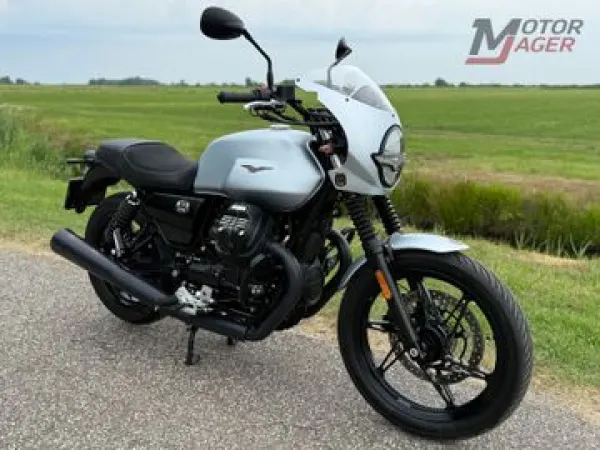 2021 Moto Guzzi V 7 Stone Corsa - € 7.749 (1/1)