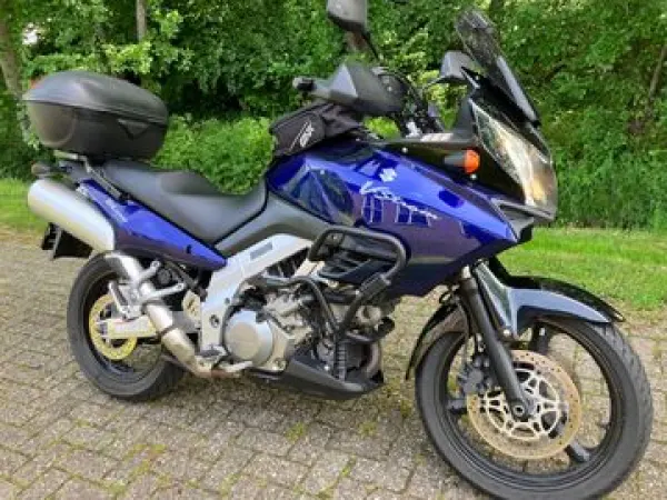 2004 Suzuki V-Strom 1000 - € 4.245 (1/1)