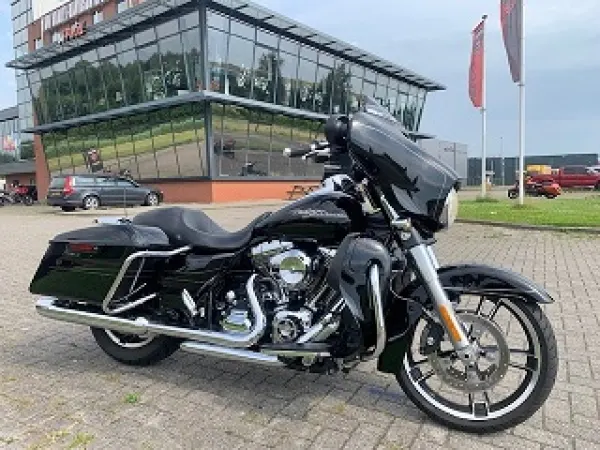2014 Flhxs Streetglide - €18,850 (1/1)