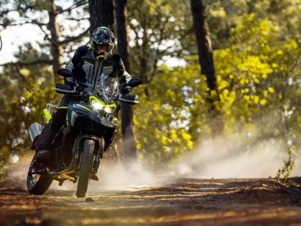 2026 Benelli TRK 702 - € 8.699 (1/1)