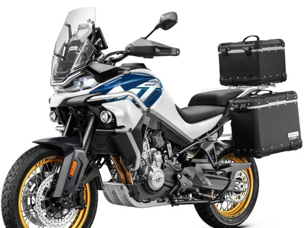 Bouwjaar onbekend Cfmoto 800MT Explore GT - € 13.499 (1/1)