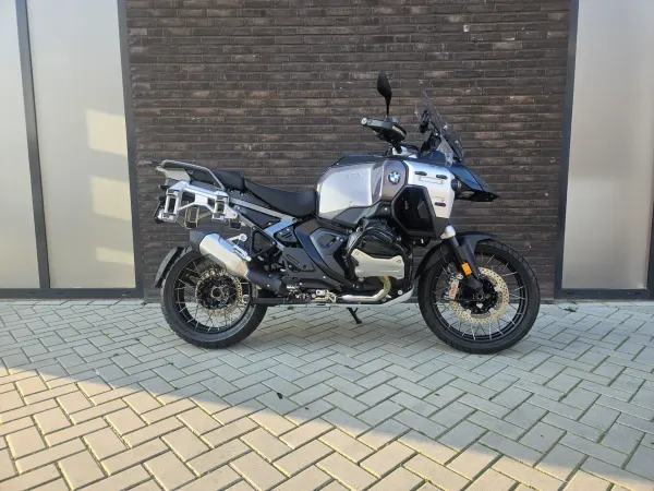 2024 BMW R 1300 GS Adventure Triple Black - € 24.500 (1/1)