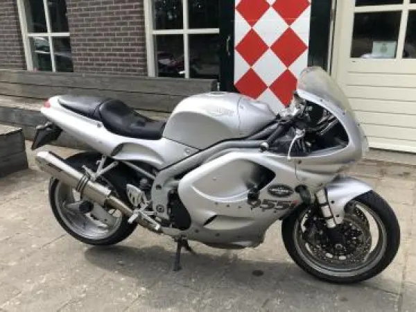 2000 Daytona 955i - €2,250 (1/1)