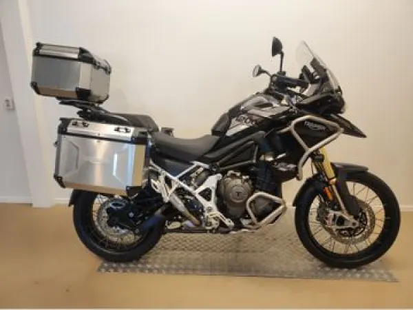 2022 Triumph Tiger 1200 Rally Pro - € 14.999 (1/1)
