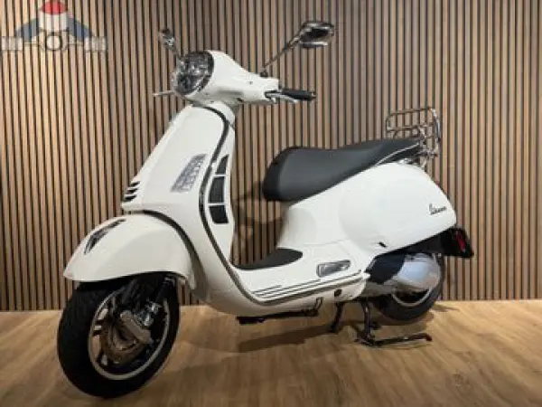 2024 Vespa GTS 300 HPE - €7,150 (1/1)