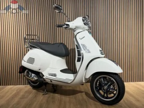 2024 Vespa GTS 300 HPE - €7,150 (1/1)