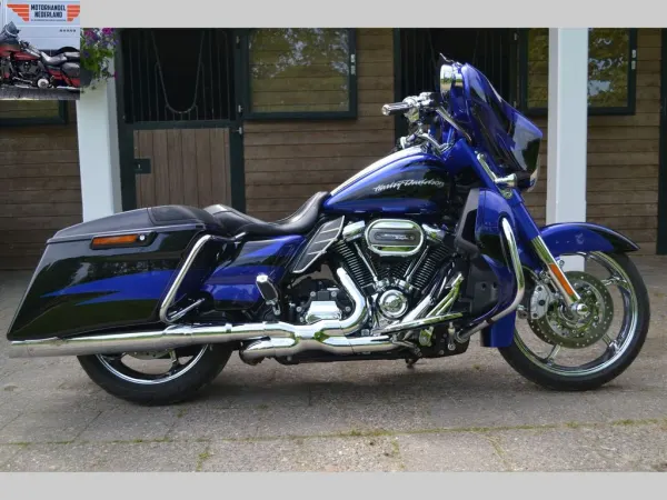 2017 Harley-Davidson Street Glide CVO FLHXSE - € 17.999 (1/1)