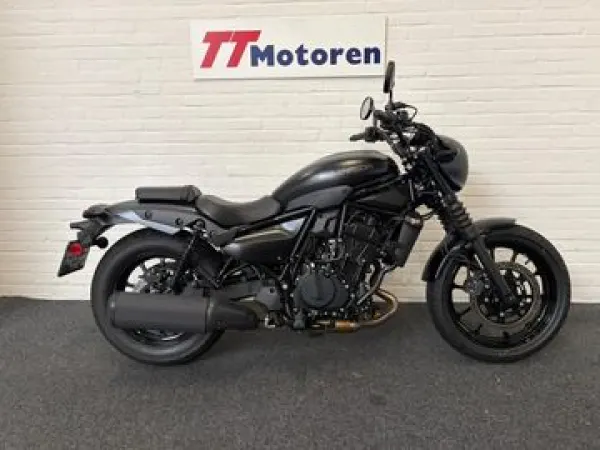 2026 Kawasaki Eliminator 500 SE (bj 2026) 1,019 km - € 7.250 (1/1)