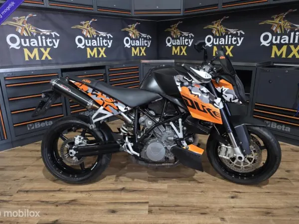2011 KTM 990 SuperDuke 990cc Super Duke - € 5.000 (1/1)