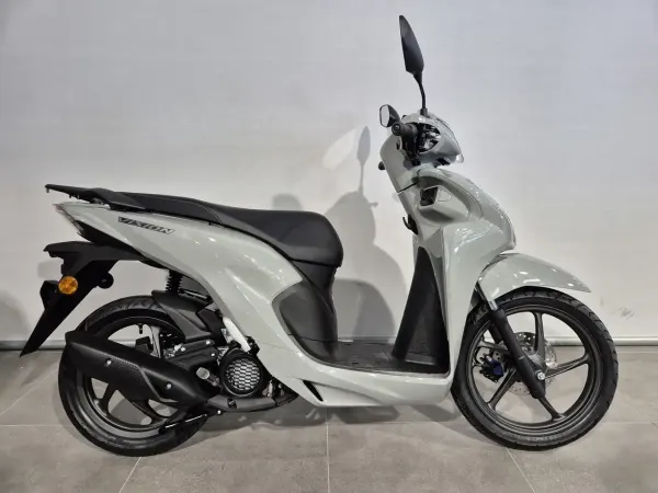 2026 Honda Vision 110 - € 3.149 (1/1)