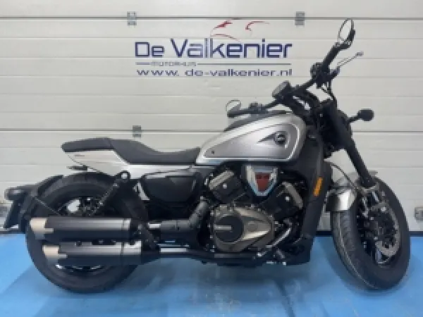 2025 QJ Motor SRV 600 V4 - € 7.990 (1/1)