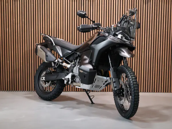 2026 Cfmoto 800 MT-X - € 10.499 (1/1)
