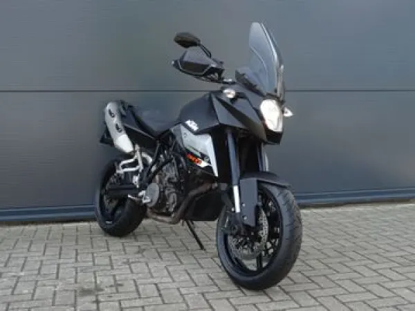 2009 KTM 990 Supermoto T - € 5.499 (1/1)