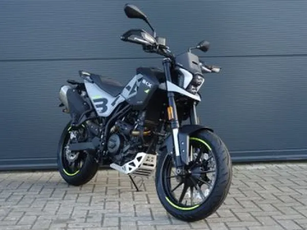 2026 Benelli BKX 300 S - € 4.999 (1/1)