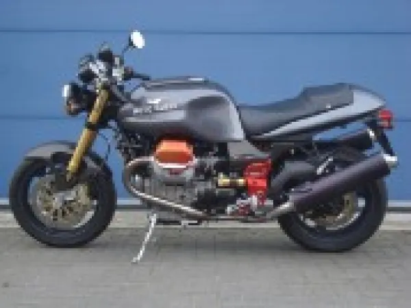 2001 Moto Guzzi V11 Scura - € 6.000 (1/1)