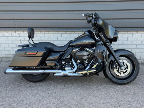 2011 Harley-Davidson Street Glide - € 14.950 (1/1)