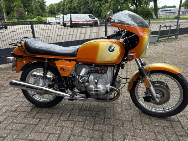 1975 R90S Rennsport - € 11.000 (1/1)