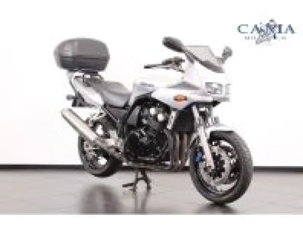 1999 Yamaha FZS 600 (bj 1999) - €1,650 (1/1)