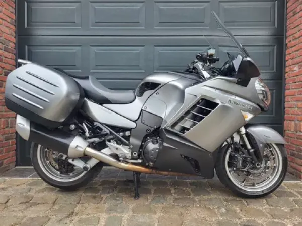2010 Kawasaki GTR 1400 ABS Keyless NL-Motor - € 7.295 (1/1)
