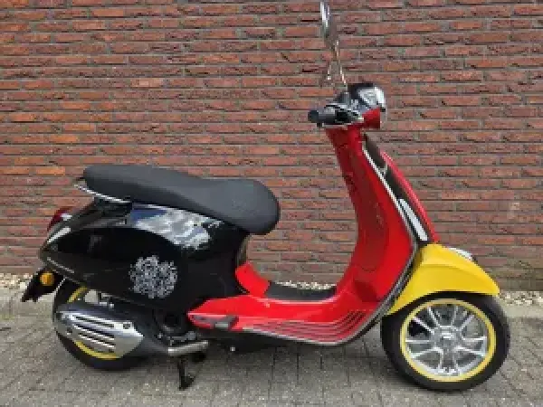 2024 Vespa Primavera 50 Walt Disney E5 - € 3.795 (1/1)