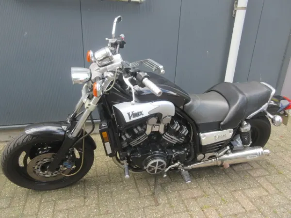 1995 Yamaha VMX 1200 V-Max - €4,000 (1/1)