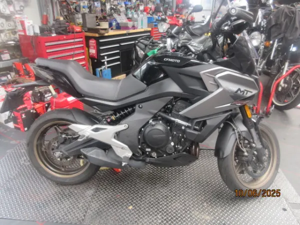 2024 CF Moto MT 700 - € 5.999 (1/1)
