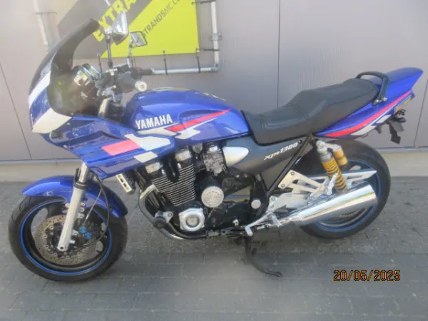 1999 Yamaha XJR 1300 - €3,950 (1/1)