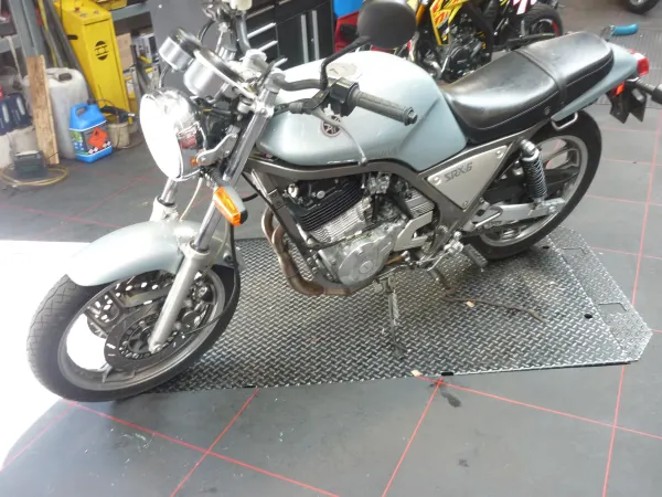 1990 Classic Bikes Yamaha SRX 600 - € 2.950 (1/1)