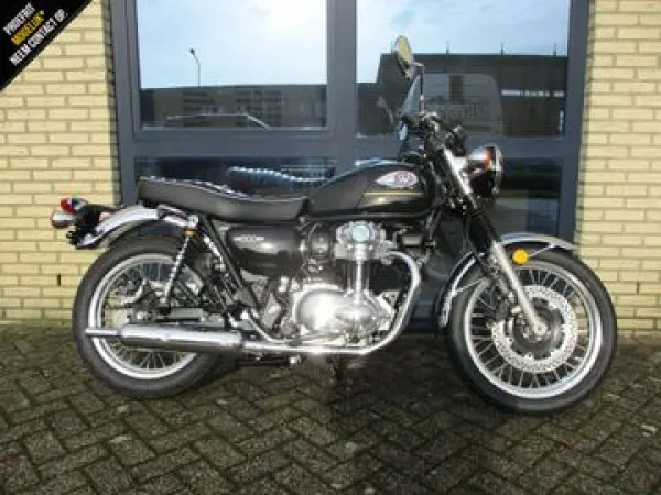 2025 Kawasaki W800 - €10,399 (1/1)