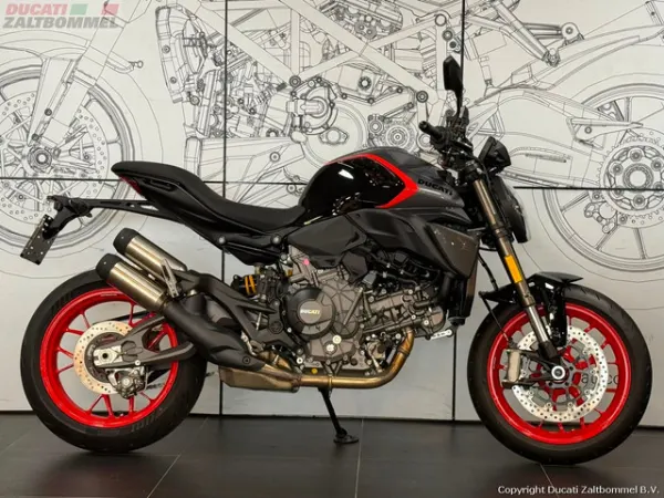 2026 Ducati Monster V2 - €14,190 (1/1)