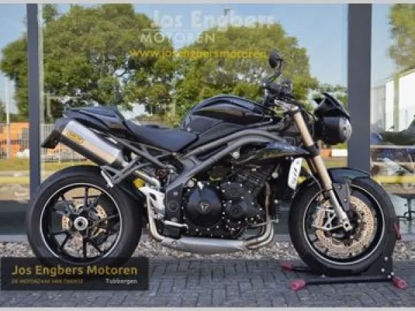 2017 Triumph Speed Triple S - € 9.450 (1/1)