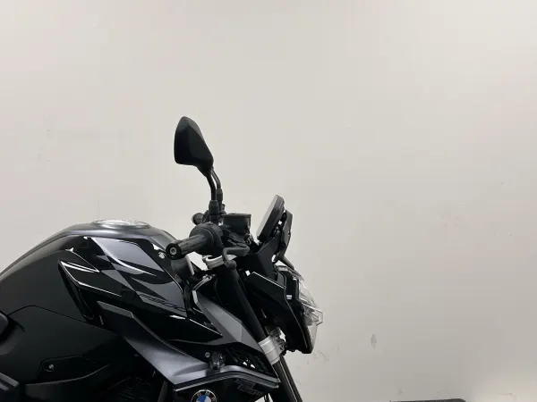 2026 BMW F 900 R - € 13.350 (1/1)