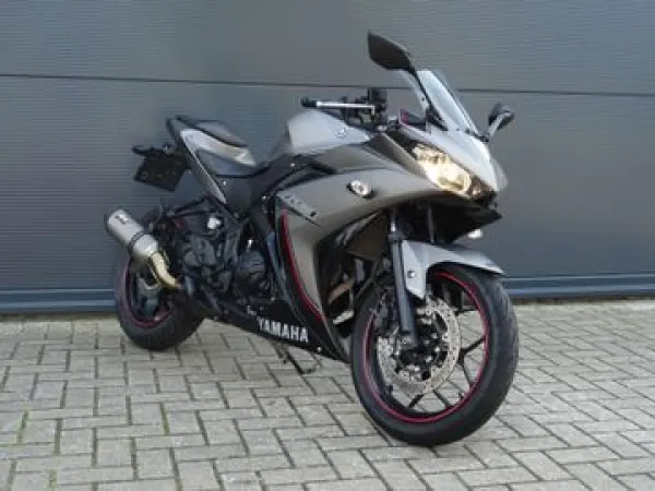 2017 Yamaha YZF R3 - € 5.749 (1/1)