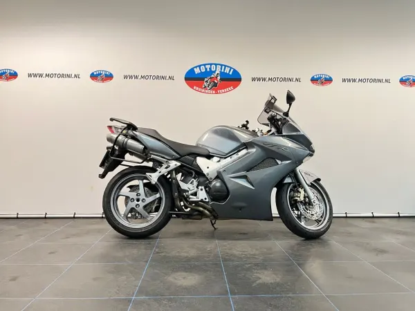 2008 Honda VFR 800 - € 4.495 (1/1)