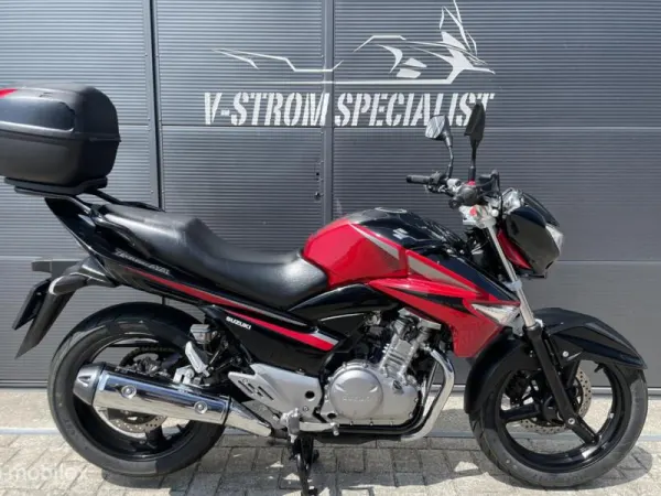 2015 Suzuki Inazuma 250 - € 2.999 (1/1)