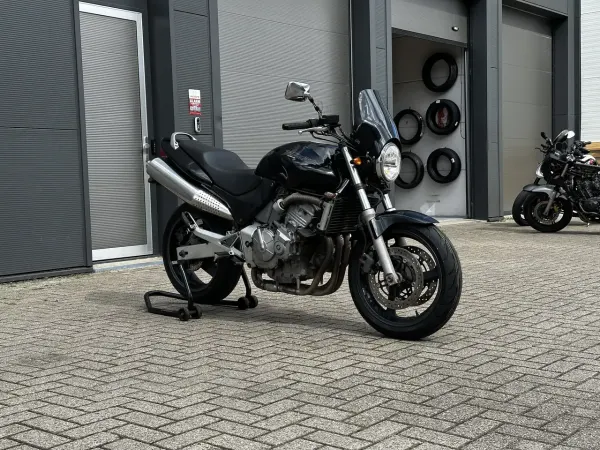2001 Honda CB 600 - €1,600 (1/1)