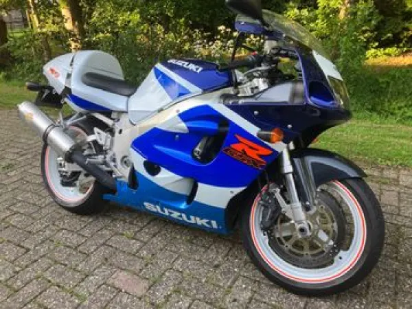 1999 Suzuki GSX-R 750 - €3,499 (1/1)