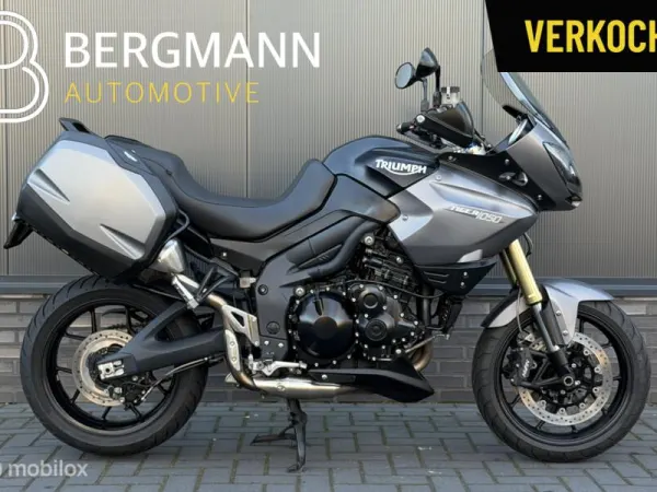 2013 Triumph Tiger 1050 SE|Matt Graphite|zeer netjes|banden Nieuw - €999,999 (1/1)