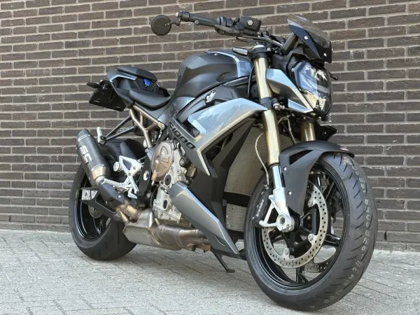 2023 BMW S 1000 R - € 17.450 (1/1)