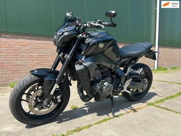 2023 Yamaha MT 09 - €11,450 (1/1)