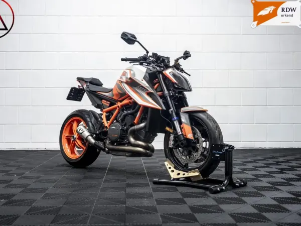 2023 KTM 1290 Super Duke R - €14,995 (1/1)