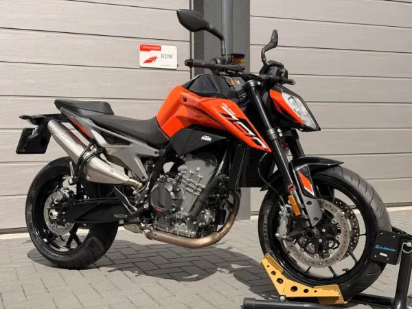 2024 KTM Duke 790 - € 7.690 (1/1)