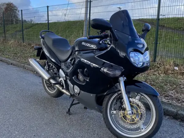 1999 Suzuki GSX 600 - € 1.500 (1/1)