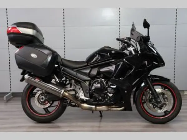 2010 Suzuki GSX 1250 FA - € 5.250 (1/1)