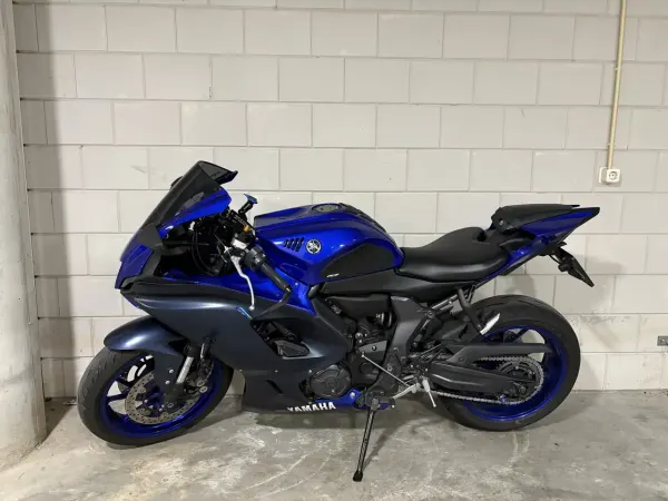 2023 Yamaha YZF-R7 - €11,000 (1/1)