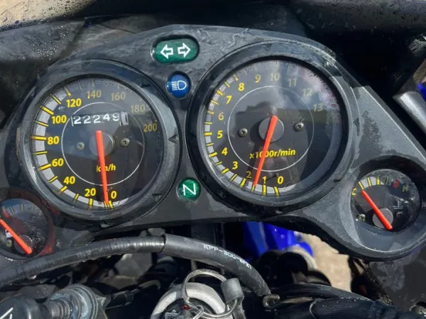 Bouwjaar onbekend Honda CBR 125 R - € 1.500 · Bieden (1/1)